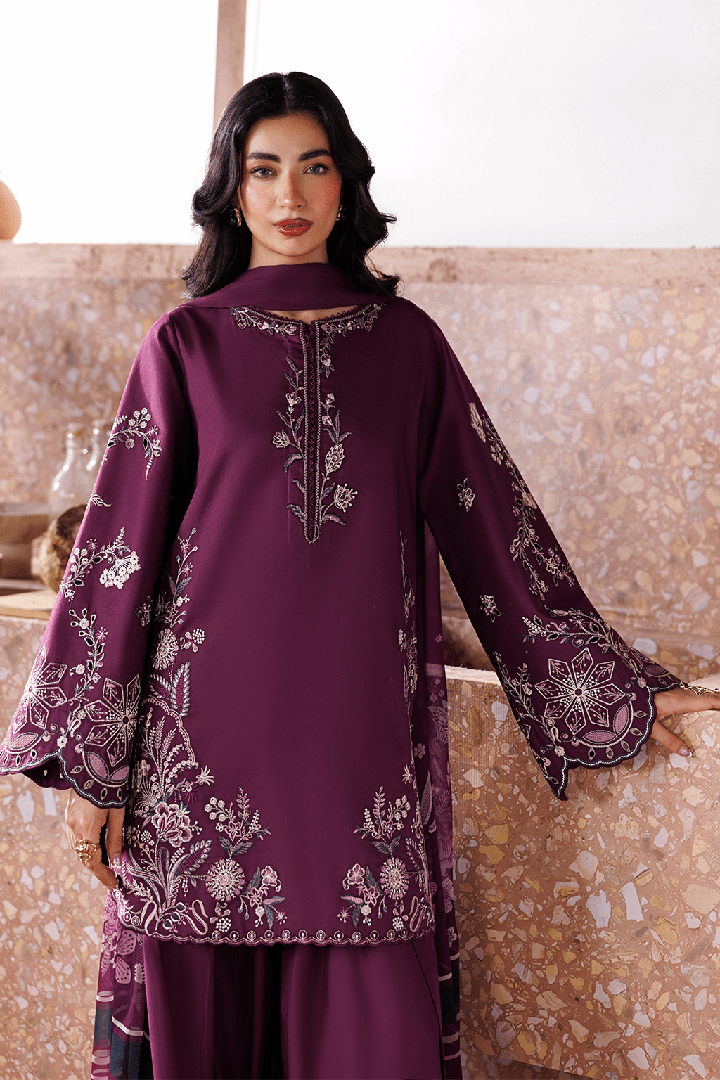 MAHIRA ( NP-22 ) - Naarie Pret
