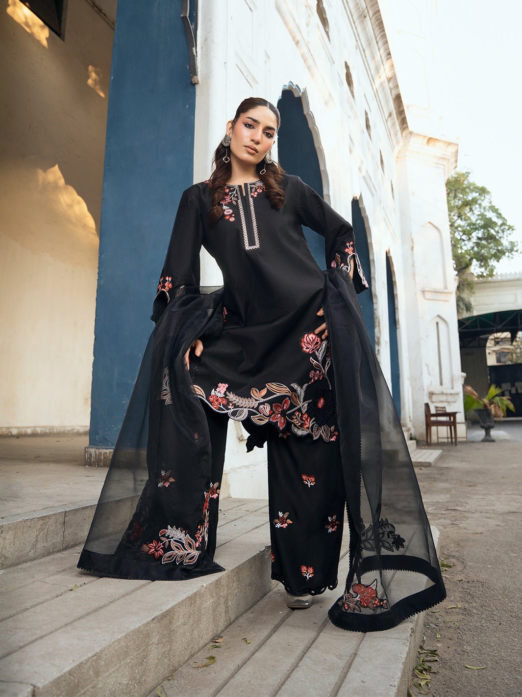 SIYAAH | 3 PC PRET - Naarie Pret