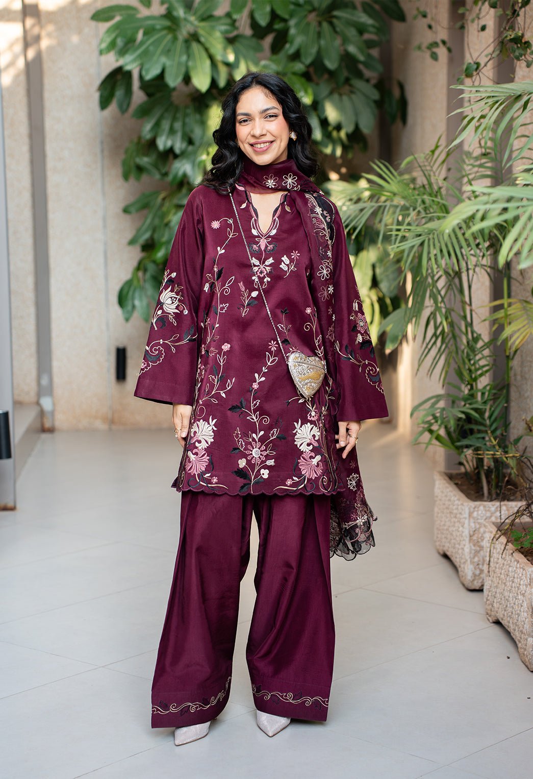 ZAREEN ( NP-21 ) - Naarie Pret