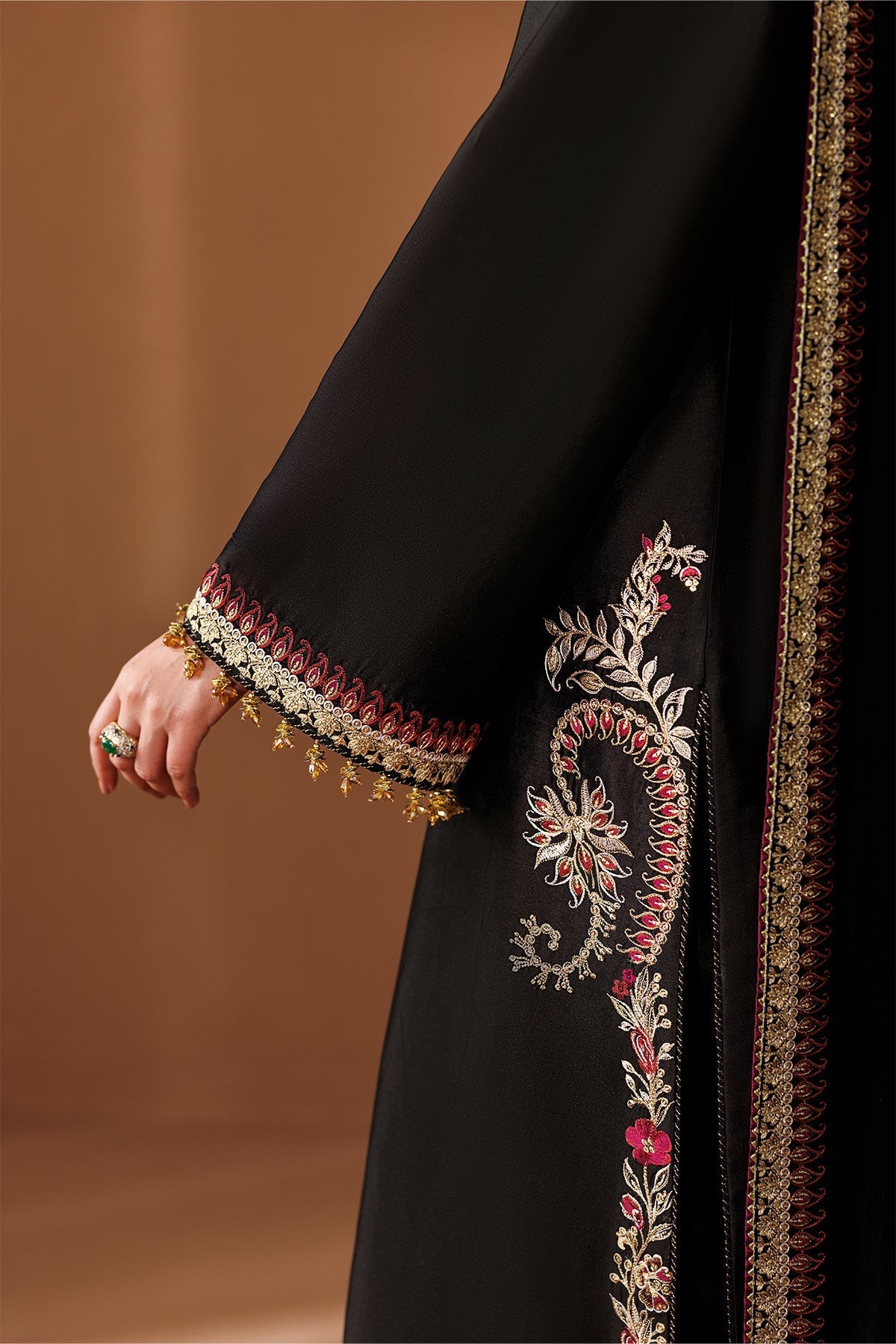 ZEHRA ( NP-6 ) - Naarie Pret